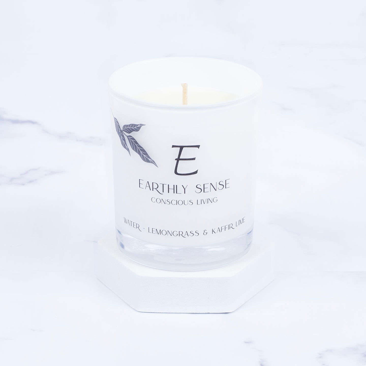 Lemongrass and Kaddir Lime Candle by Earthly Sense. Featured in The ManPap Gift Hamper by Artisan Hamper Company